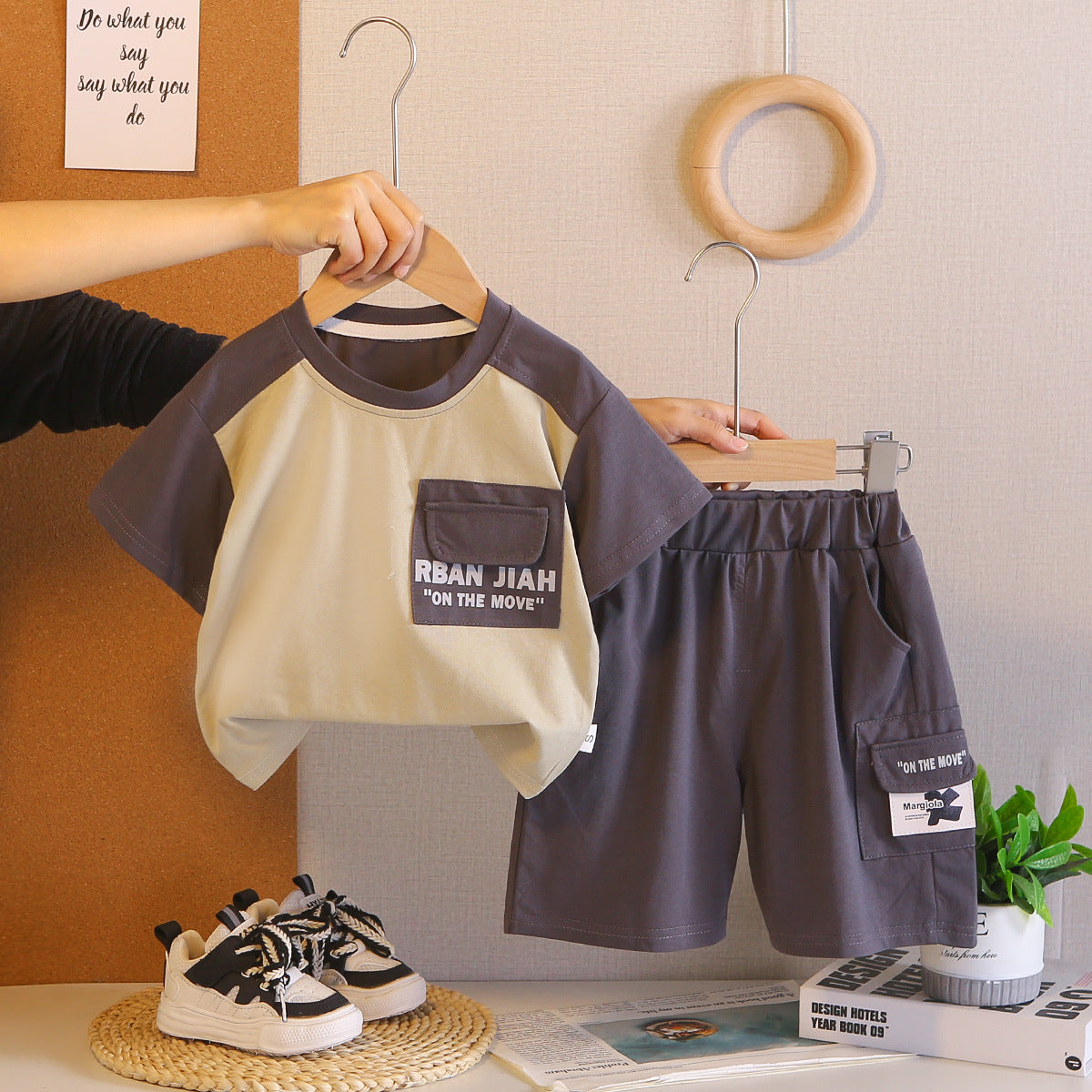 Summer round neck casual short sleeved two-piece set